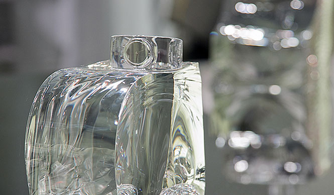  ISSEY MIYAKE｜最新モデル「O」スペシャルディスプレイ ギャラリー