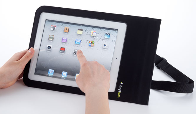  Simplism｜全天候型 iPadケース「Waterproof Case for iPad」 ギャラリー