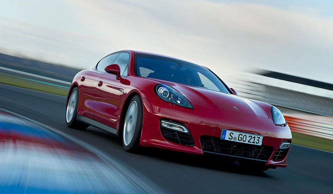 ポルシェから、最強のパナメーラ「パナメーラGTS」｜Porsche