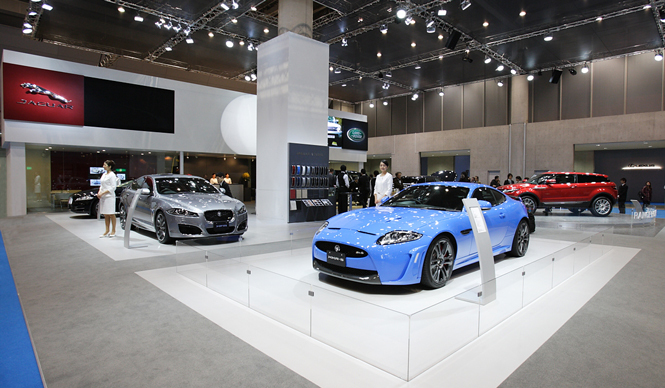 第42回東京モーターショー2011｜ジャガー・ランドローバー─フォトインプレッション｜Jaguar Land Rover