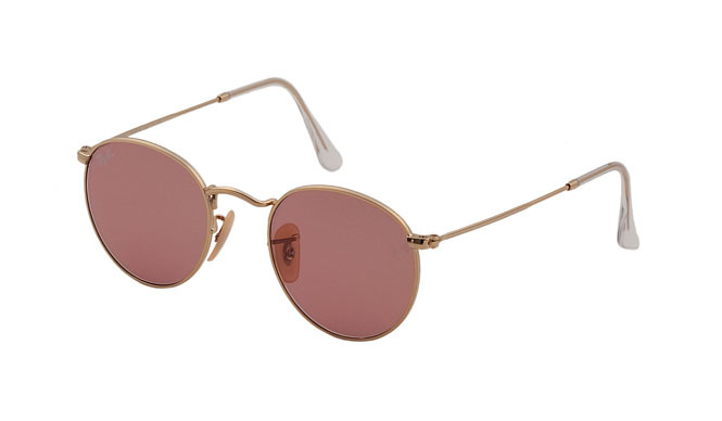 Ray-Ban｜ヴィンテージレンズを再現したLEGEND COLLECTION ギャラリー