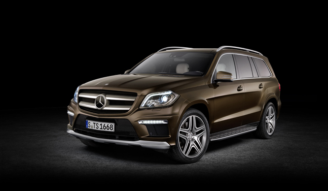 メルセデス・ベンツのフラグシップSUV、GLクラスがモデルチェンジ｜Mercedes-benz ギャラリー