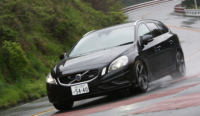 ボルボ V60 T4 R-DESIGNに試乗｜Volvo