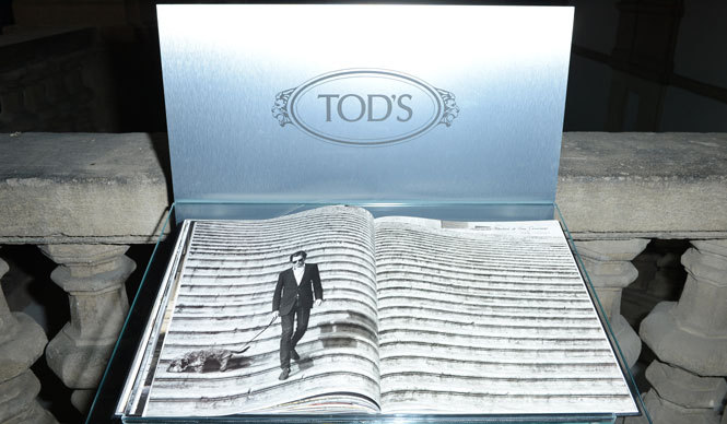 TOD'S｜トッズが豪華写真集を発売 GALLERY
