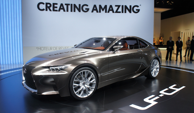 パリ現地リポート｜Lexus ギャラリー