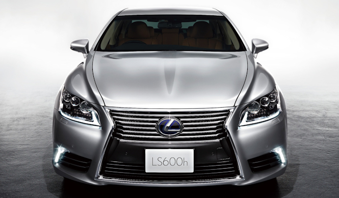 あらたなLSがついに日本へ｜Lexus