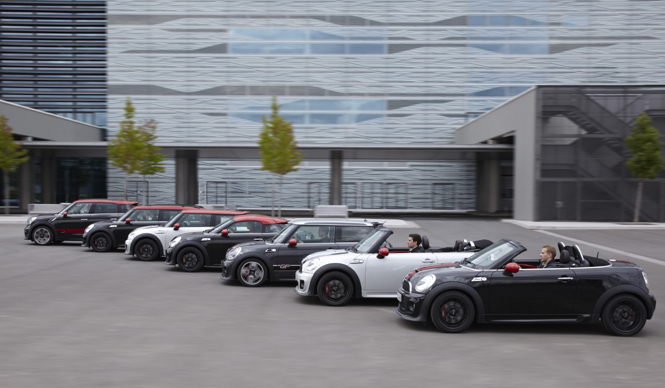 MINI John Cooper Worksにオートマチックモデルを追加｜MINI ギャラリー