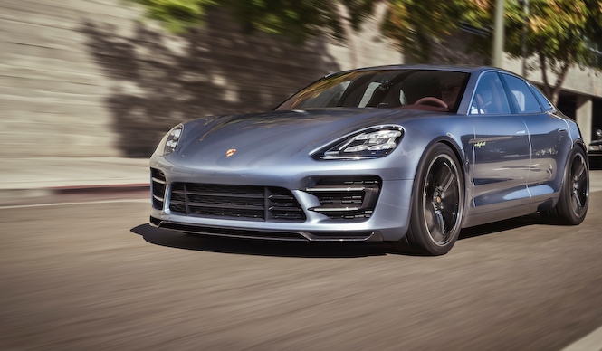 パナメーラ スポーツ ツーリズモの動画を公開｜Porsche ギャラリー