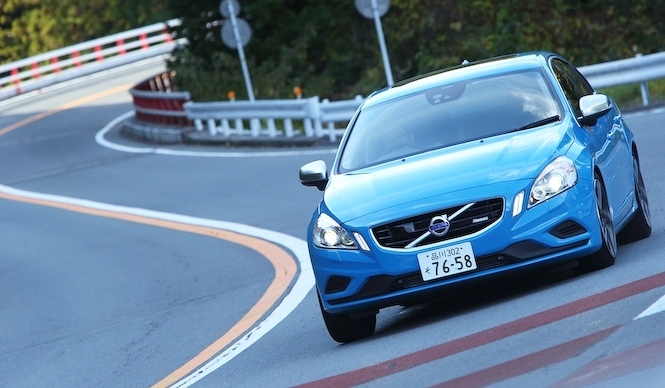 ボルボV40 R-Design ポールスター・パフォーマンス・パッケージに試乗｜VOLVO　