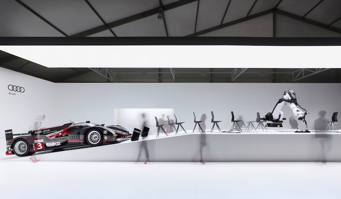 アウディ ウルトラ チェアー｜Audi ギャラリー