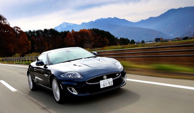 ジャガーXKRを試す｜Jaguar ギャラリー
