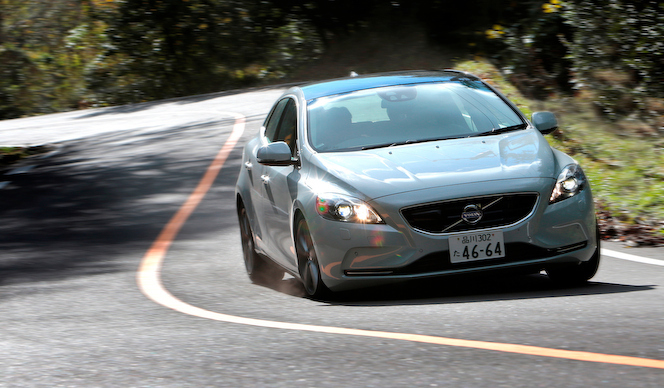 ボルボ V40 日本発売｜Volvo ギャラリー