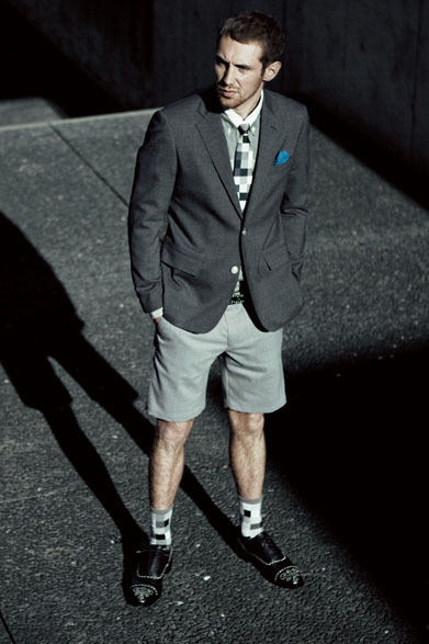 ユニフォーム・エクスペリメント2013春夏コレクションのテーマは“GRAY”｜uniform experiment