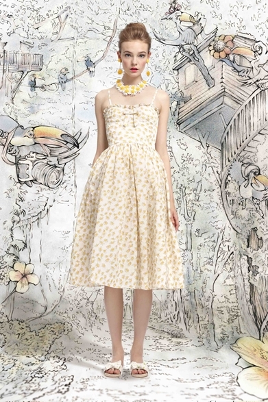 RED VALENTINO｜青山ブティック限定&先行発売アイテムが登場