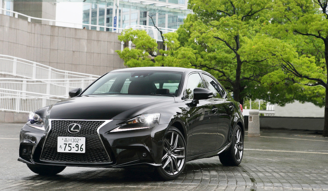 レクサス IS をロードテスト｜Lexus ギャラリー