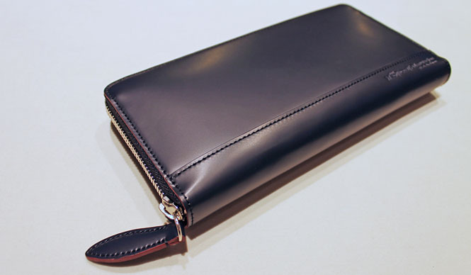 HANKYU MEN’S｜希少なネイビーのコードバン長財布発売 ギャラリー