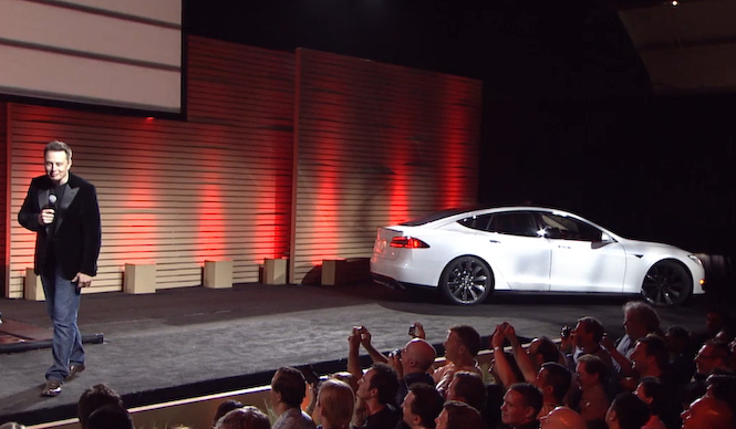 テスラ モデルSは90秒で満充電になる!?｜Tesla ギャラリー