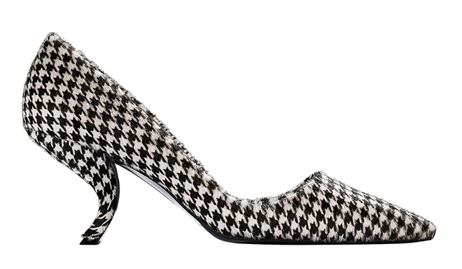 萩原輝美｜トレンドスタイルを完成させる秋の靴 ギャラリー