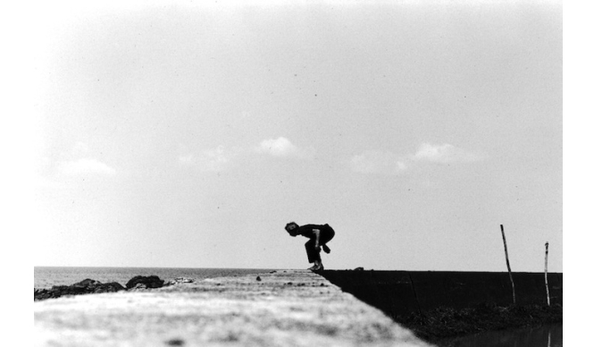 ART｜平間至写真展『last movement － 最終の身振りへ向けて』