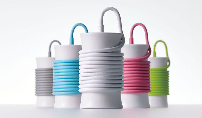 SoftBank｜Lightningコネクタ対応ACアダプタ「itomaki」新発売 ギャラリー