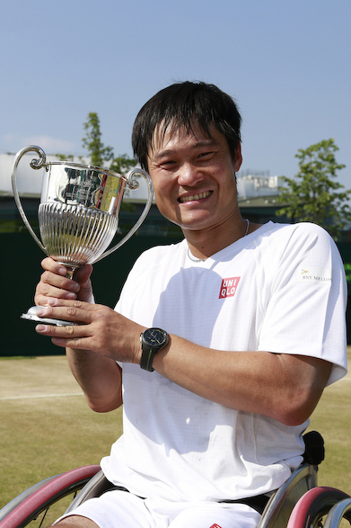 ラドー｜ウィンブルドンでアンバサダーのマリー選手と国枝選手が優勝｜RADO