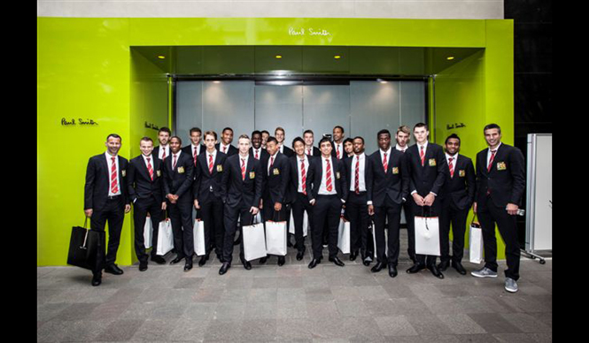 Paul Smith｜マンチェスター・ユナイテッドがポール・スミス丸の内店に来店！