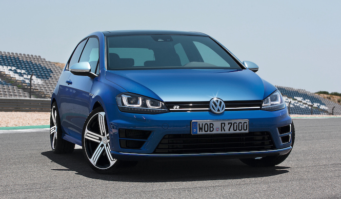 新型ゴルフにもっとも過激な「R」登場｜Volkswagen ギャラリー