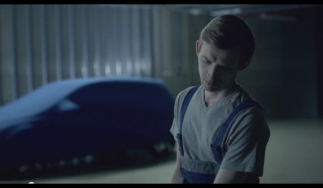 新型ゴルフRでWRCドライバーがサーキットを走行｜Volkswagen ギャラリー