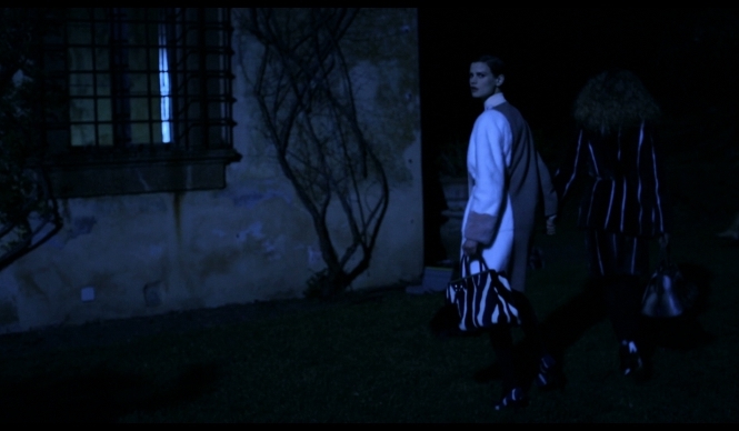 カール・ラガーフェルドによるフェンディ2013年秋冬キャンペーンムービー『危険なお呼ばれ』｜FENDI