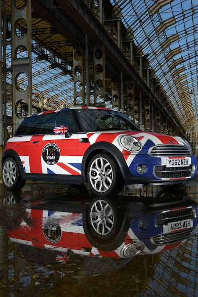 MINI×アレクサ・ミードのコラボレーションイベント｜MINI ギャラリー