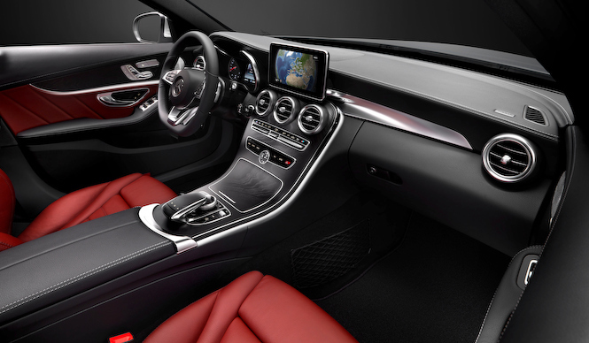 次期Cクラスの内装および機能を公開｜Mercedes-Benz ギャラリー