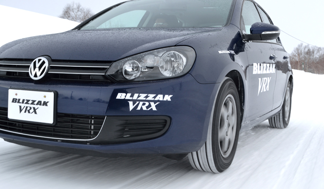 最新スタッドレスタイヤを北の大地で試す｜BRIDGESTONE ギャラリー