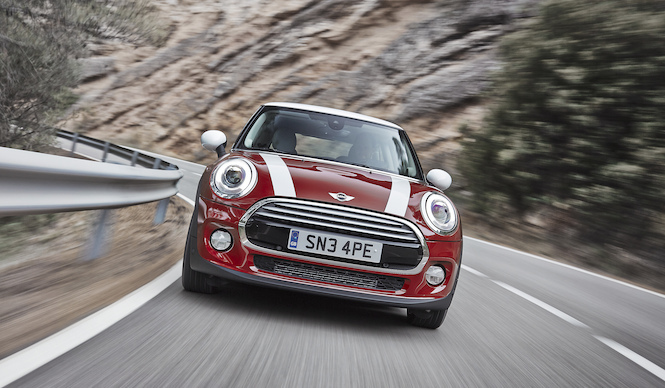 新型ミニ デビュー｜MINI ギャラリー