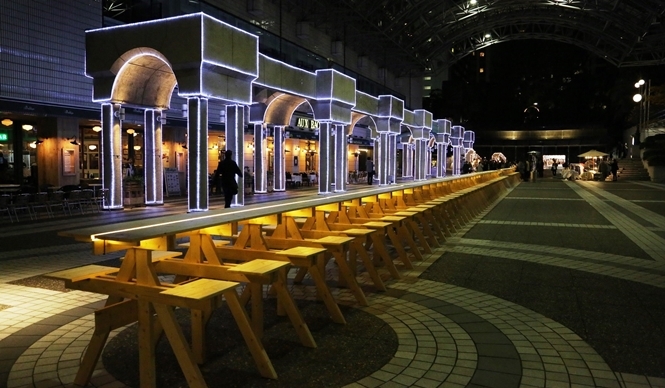 EVENT｜アークヒルズに200人掛けダイニングテーブルが出現 ギャラリー