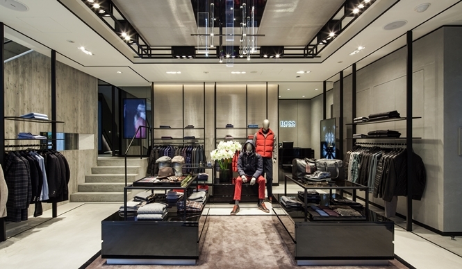 HUGO BOSS｜日本で唯一の旗艦店「BOSS ストア 表参道」が誕生 ギャラリー