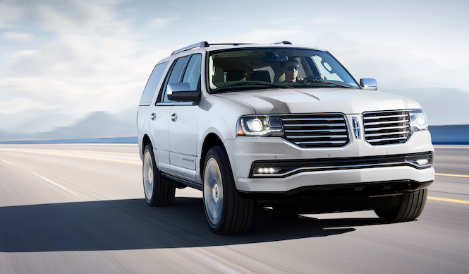 あたらしいフロントフェイスを採用したナビゲーター｜Lincoln ギャラリー