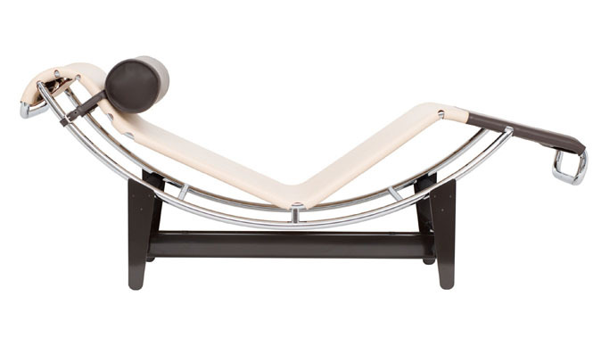 Cassina ixc.｜シャルロット・ペリアンモデル「LC4 CP」 ギャラリー