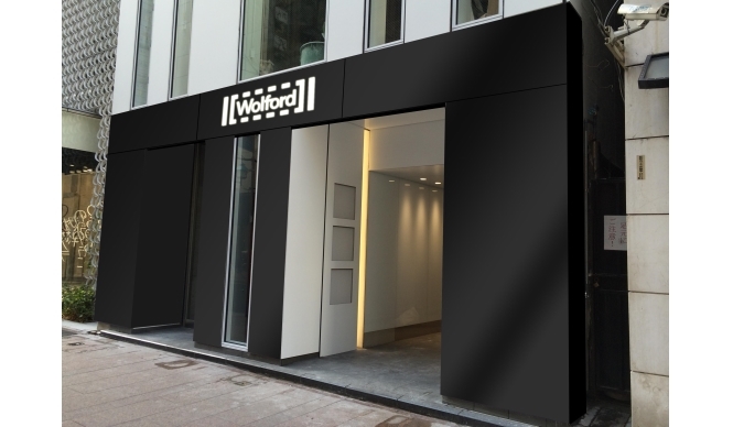 Wolford｜日本唯一の直営店が銀座にオープン ギャラリー