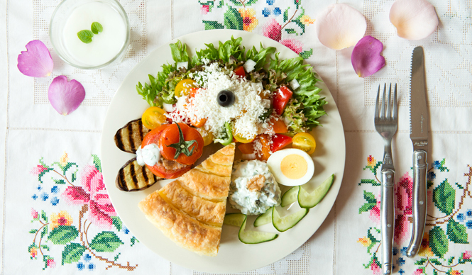 EAT｜ヨーグルトとバラの国、ブルガリアを食事で旅する ギャラリー