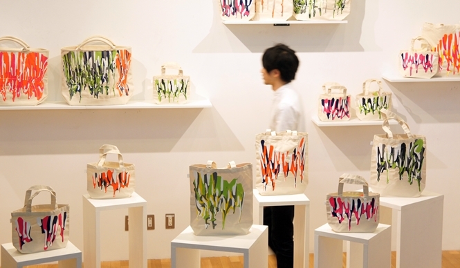 mintdesigns｜国立新美術館でインスタレーション「VERTIGO」展を開催中