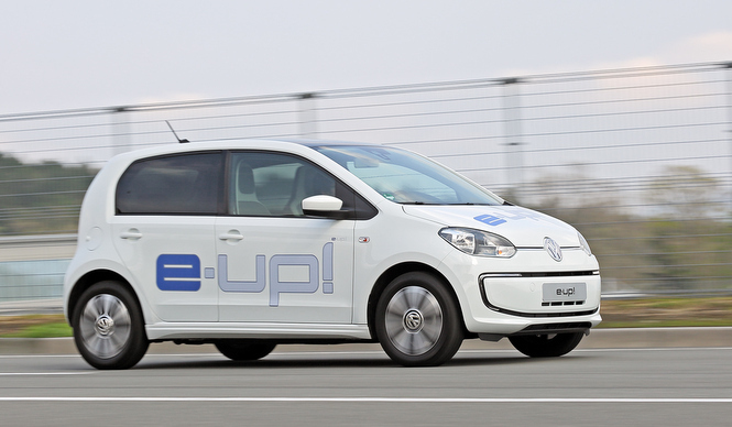 up!の電気自動車e-up!を体験する｜Volkswagen ギャラリー