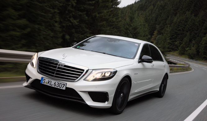 メルセデス・ベンツS 63 AMGに試乗|Mercedes-Benz ギャラリー
