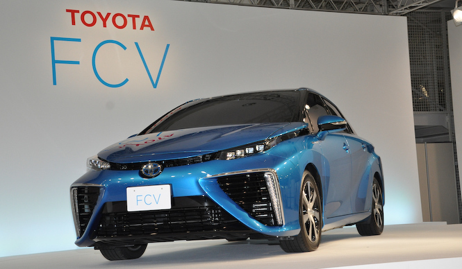 トヨタが燃料電池車を年内に発売｜Toyota ギャラリー