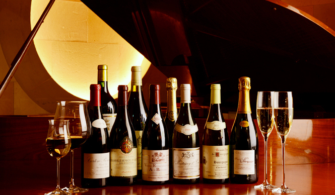 EAT｜オペラ歌手の生演奏を聴くことができるワインバー!? ギャラリー