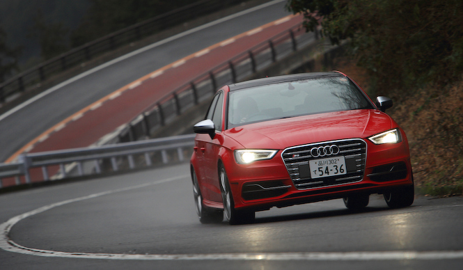 アウディS3スポーツバックの実力を体感する｜Audi ギャラリー