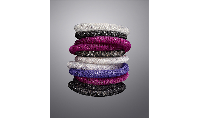 SWAROVSKI｜スワロフスキーから新作ブレスレット「Stardust」が発売 ギャラリー