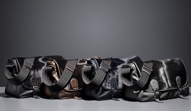 BOTTEGA VENETA｜新作「ガルデーナ メッセンジャーバッグ」誕生 ギャラリー