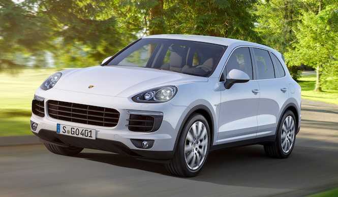 PHEVを搭載したカイエンをパリで初公開｜Porsche ギャラリー