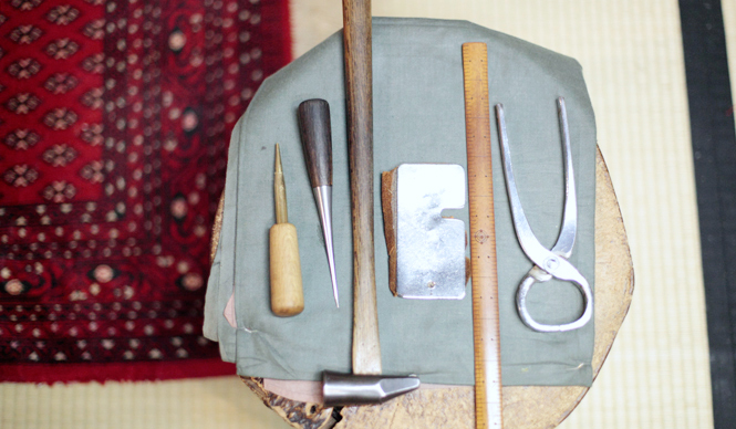 中田英寿が繋ぐ、ジョンロブと「祇園ない藤」の職人の出会い（4） ギャラリー｜JOHN LOBB