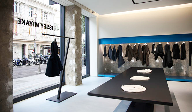 ISSEY MIYAKE｜吉岡徳仁が「ISSEY MIYAKE London」を語る